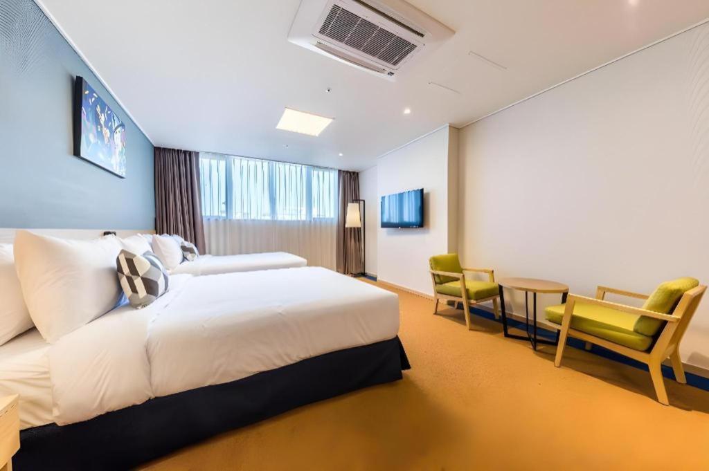 Howard Johnson By Wyndham Incheon Airport Exterior foto